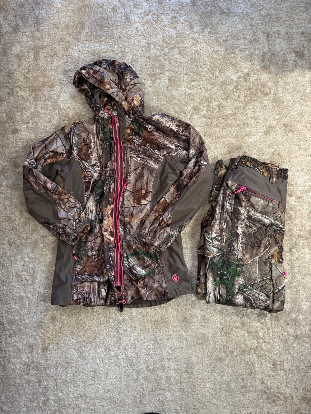 Realtree Ladies Waterproof PU Laminated Polyester Hunting Jacket and Pants